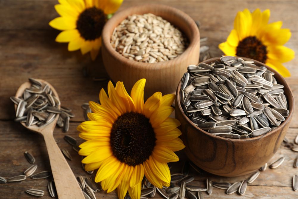 Sunflower seeds and sesame seeds